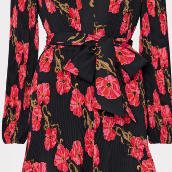 New dresses - Picture 7 of 11